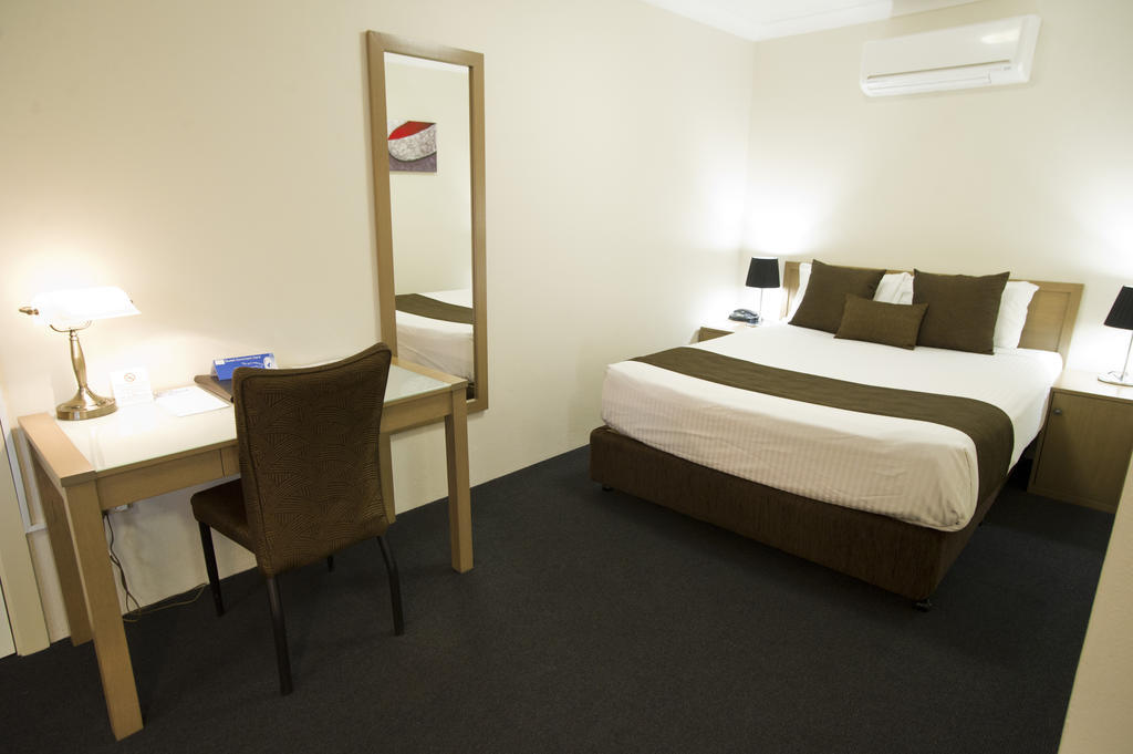 Noah'S Mid City Motor Inn Muswellbrook Dış mekan fotoğraf
